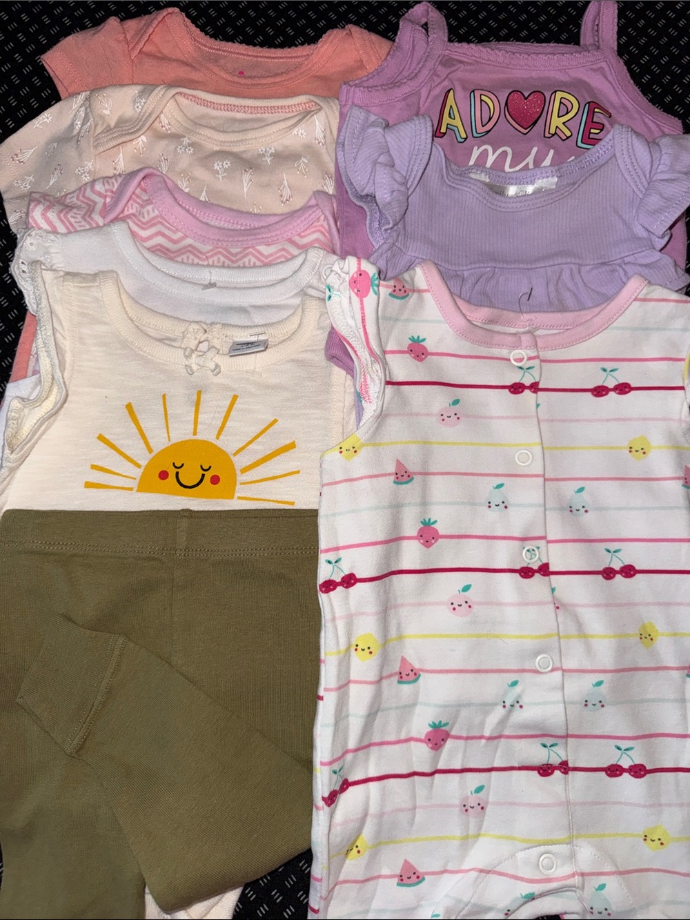🛍CUTE LITTLE GIRLS 9 item BUNDLE OUTFIT SIZE 3-6 MONTH 🛍